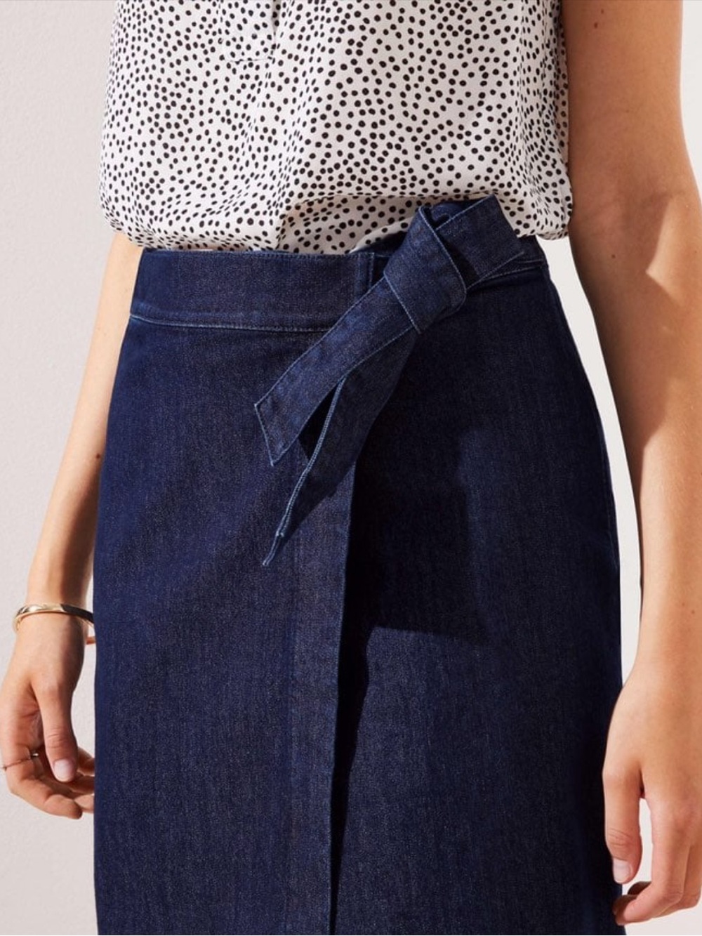 Loft Dark Wash Denim Wrap Skirt Sz 27/4